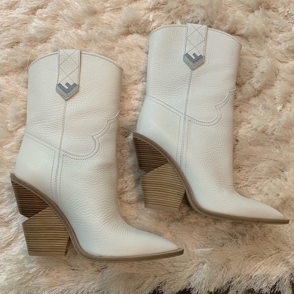Fendi Shoes - FENDI 100MM LEATHER SHORT WESTERN BOOTIE